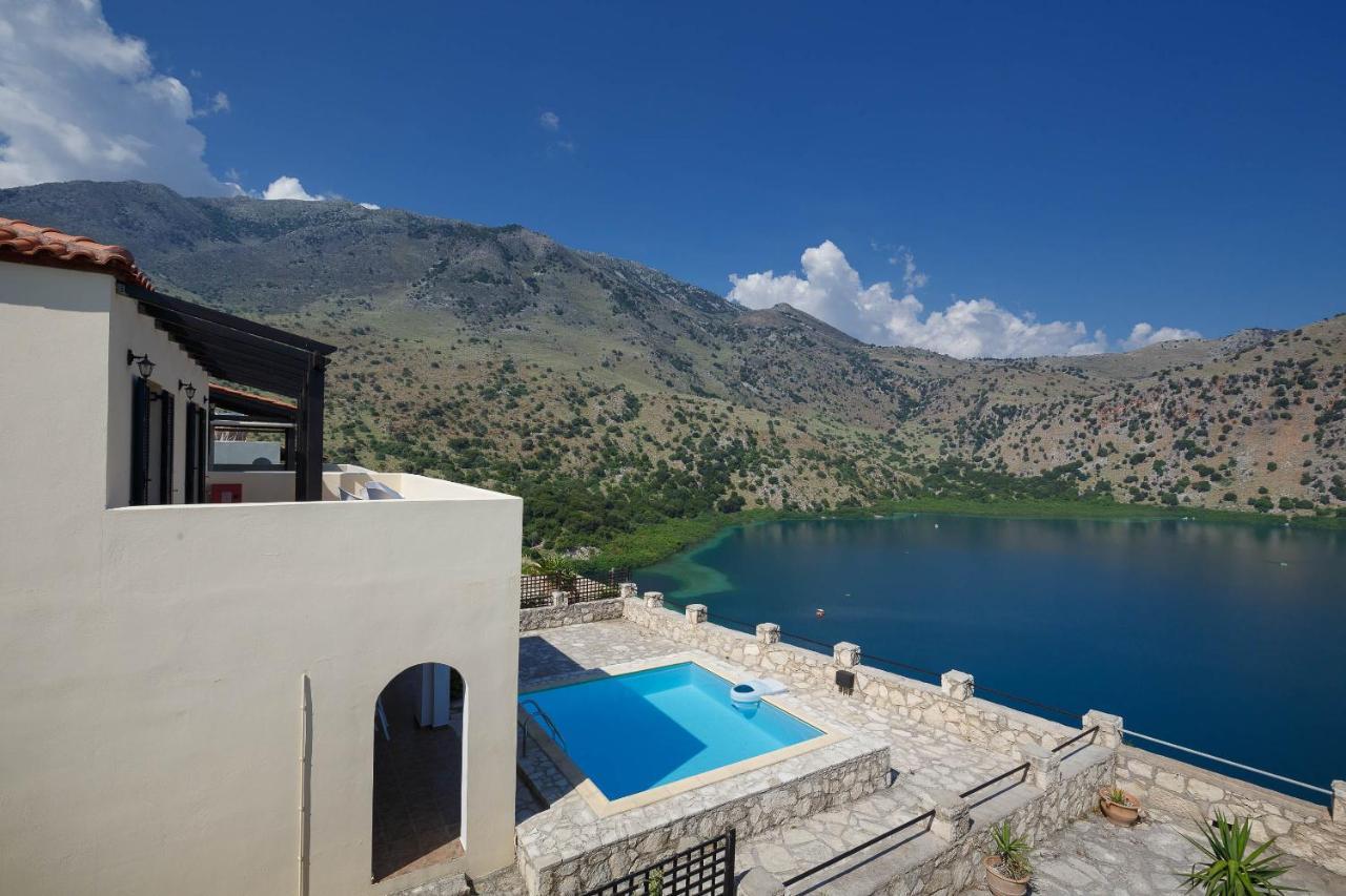 The Lakescape Villa In Kournas Dhimitroulianá Buitenkant foto